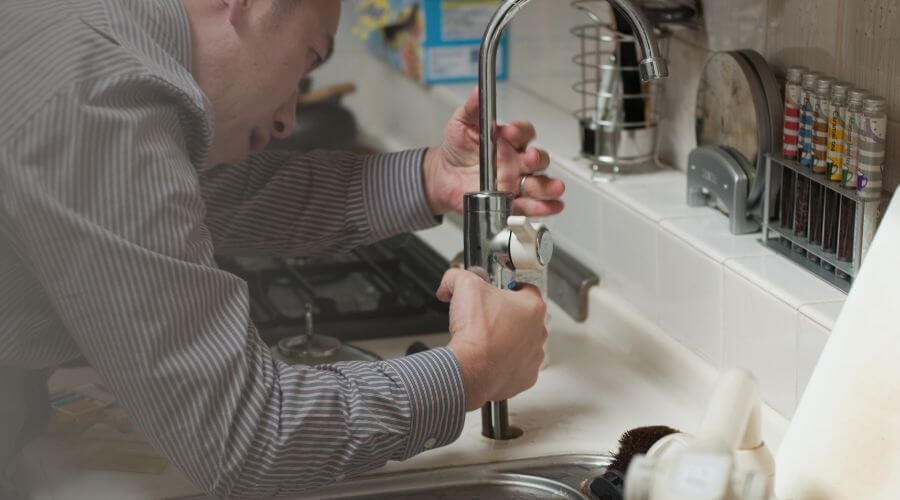 Local tankless water heater installation in Fenton, IL